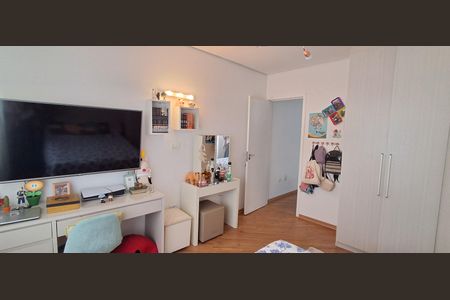 Casa à venda com 255m², 4 quartos e 4 vagas Casa à venda com 255m², 4 quartos e 4 vagasQuarto