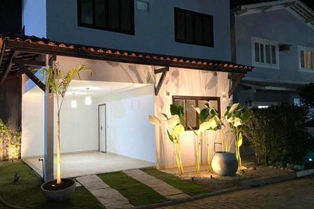 Casa à venda com 3 quartos, 174m² em Maravista, Niterói