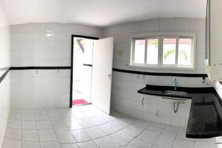 Casa à venda com 3 quartos, 174m² em Maravista, Niterói