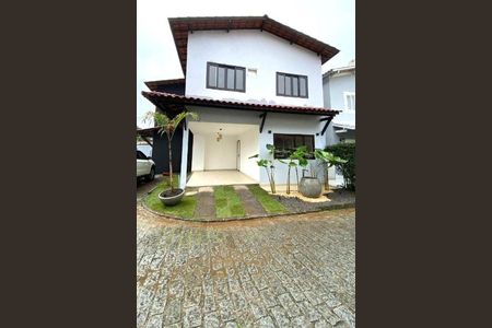 Casa à venda com 3 quartos, 174m² em Maravista, Niterói