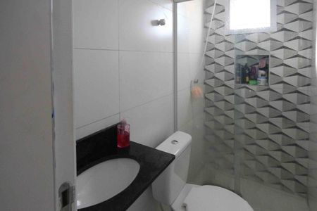 Apartamento à venda com 33m², 2 quartos e sem vagaBanheiro