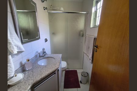 Casa à venda com 98m², 2 quartos e sem vagaBanheiro da Suíte