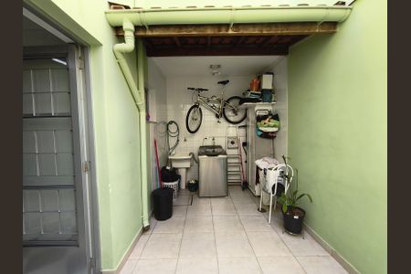 Casa à venda com 98m², 2 quartos e sem vagaÁrea de Serviço