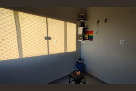 Quarto de casa para alugar com 1 quarto, 60m² em Conjunto Residencial Presidente Castello Branco, Ferraz de Vasconcelos