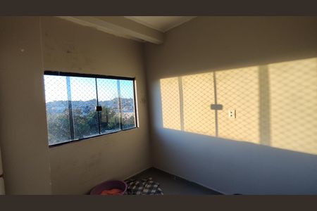 Quarto de casa para alugar com 1 quarto, 60m² em Conjunto Residencial Presidente Castello Branco, Ferraz de Vasconcelos