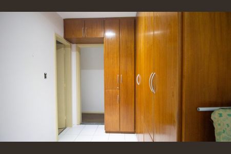 Apartamento para alugar com 185m², 5 quartos e 3 vagasQuarto de Serviço