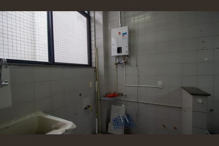 Apartamento para alugar com 185m², 5 quartos e 3 vagasCozinha e Área de Serviço