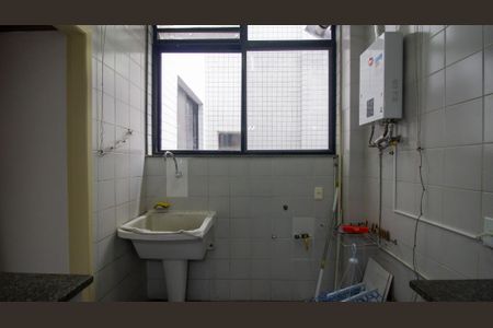 Apartamento para alugar com 185m², 5 quartos e 3 vagasCozinha e Área de Serviço