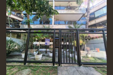 Apartamento para alugar com 185m², 5 quartos e 3 vagasFachada e Placa
