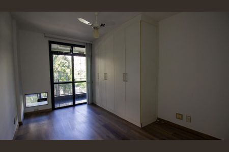 Apartamento para alugar com 185m², 5 quartos e 3 vagasSuíte 1