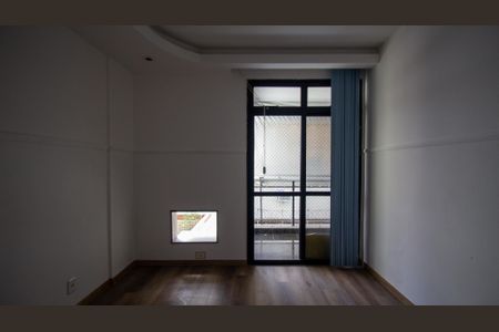 Apartamento para alugar com 185m², 5 quartos e 3 vagasQuarto 2