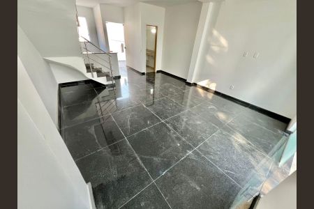 Sala de casa à venda com 3 quartos, 90m² em Santa Branca, Belo Horizonte