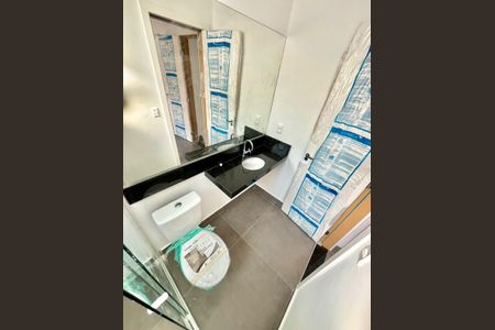 Casa à venda com 90m², 3 quartos e 2 vagas Casa à venda com 90m², 3 quartos e 2 vagasBanheiro da Suíte