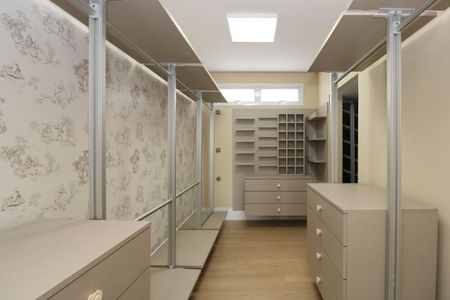 Apartamento para alugar com 349m², 3 quartos e 1 vagaCloset da Suíte 3