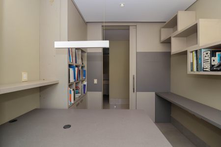 Apartamento para alugar com 349m², 3 quartos e 1 vagaEscritório