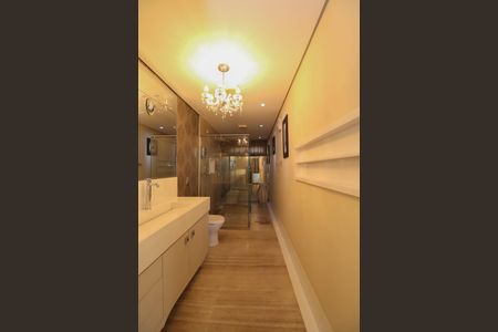 Apartamento para alugar com 349m², 3 quartos e 1 vagaBanheiro da Suíte 3