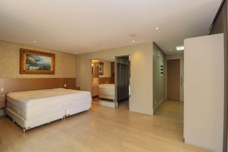 Apartamento para alugar com 349m², 3 quartos e 1 vagaSuíte 3