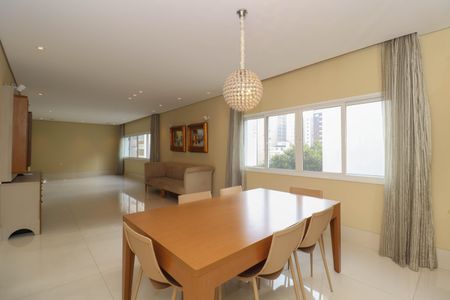 Apartamento para alugar com 349m², 3 quartos e 1 vagaSala