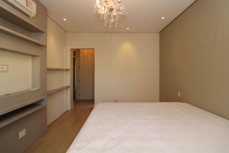 Apartamento para alugar com 349m², 3 quartos e 1 vagaSuíte 1