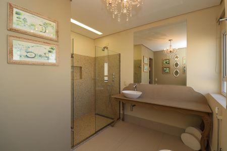 Apartamento para alugar com 349m², 3 quartos e 1 vagaBanheiro da Suíte 1