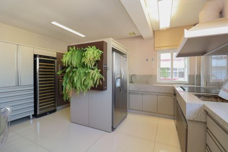 Apartamento para alugar com 349m², 3 quartos e 1 vagaCozinha