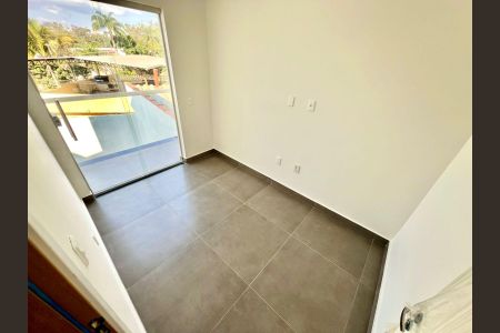 Casa à venda com 90m², 3 quartos e 2 vagas Casa à venda com 90m², 3 quartos e 2 vagasQuarto