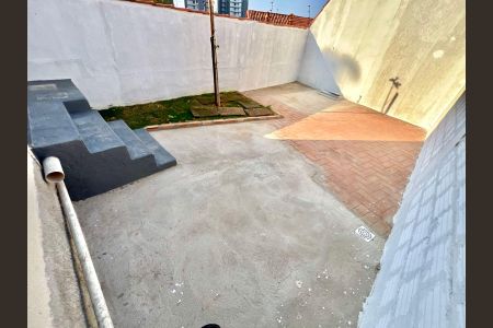 Casa à venda com 90m², 3 quartos e 2 vagas Casa à venda com 90m², 3 quartos e 2 vagasÁrea Externa