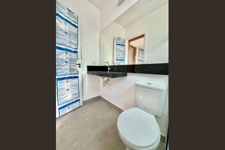 Casa à venda com 90m², 3 quartos e 2 vagas Casa à venda com 90m², 3 quartos e 2 vagasBanheiro da Suíte