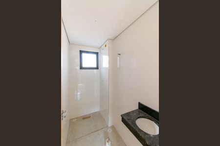 Banheiro de apartamento à venda com 1 quarto, 28m² em São Lucas, São Paulo