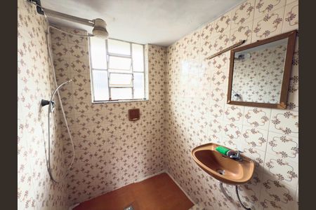 Casa à venda com 260m², 2 quartos e 1 vagaBanheiro do Quintal