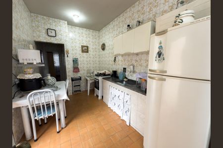 Casa à venda com 260m², 2 quartos e 1 vagaCozinha