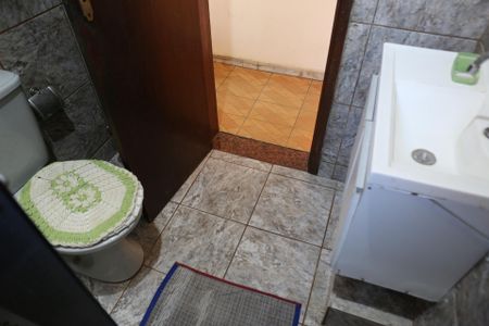Casa à venda com 420m², 4 quartos e 7 vagasBanheiro