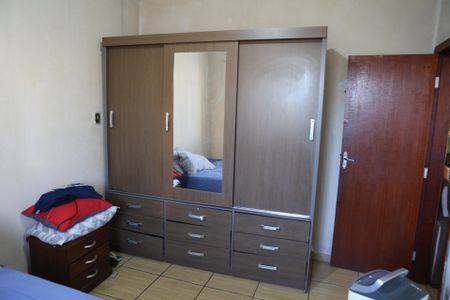 Casa à venda com 420m², 4 quartos e 7 vagasQuarto 2