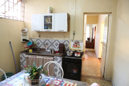 Casa à venda com 420m², 4 quartos e 7 vagasCozinha