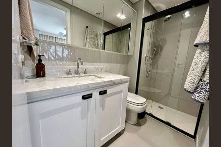 Apartamento à venda com 64m², 2 quartos e 1 vagaBanheiro da Suíte