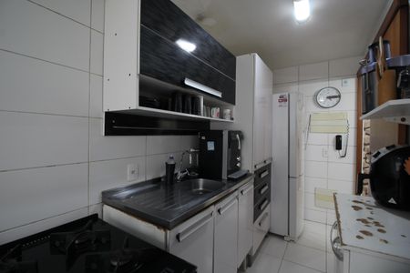 Apartamento à venda com 68m², 2 quartos e 1 vagaCozinha