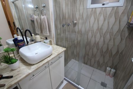 Apartamento à venda com 68m², 2 quartos e 1 vagaBanheiro Social