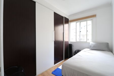Apartamento à venda com 78m², 2 quartos e 1 vagaQuarto 