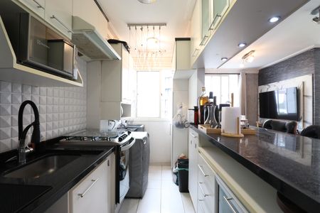 Apartamento à venda com 78m², 2 quartos e 1 vagaCozinha e Área de Serviço