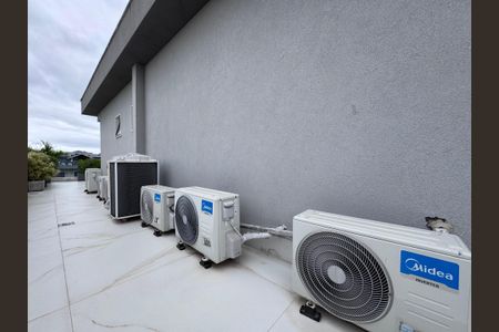 Casa à venda com 850m², 5 quartos e 6 vagasTerraço