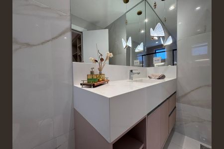 Casa à venda com 850m², 5 quartos e 6 vagasSuíte 3 - Banheiro