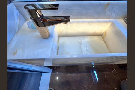 Casa à venda com 850m², 5 quartos e 6 vagasSalão de Jogos - Lavabo