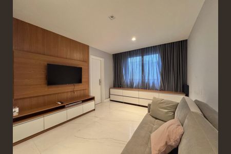 Casa à venda com 850m², 5 quartos e 6 vagasSuíte 5