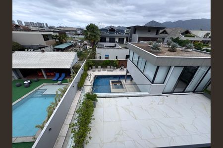 Casa à venda com 850m², 5 quartos e 6 vagasTerraço - Vista