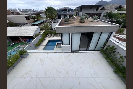 Casa à venda com 850m², 5 quartos e 6 vagasTerraço