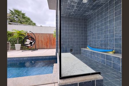 Casa à venda com 850m², 5 quartos e 6 vagasÁrea externa