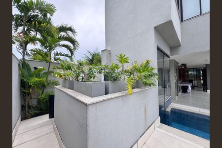 Casa à venda com 850m², 5 quartos e 6 vagasÁrea externa