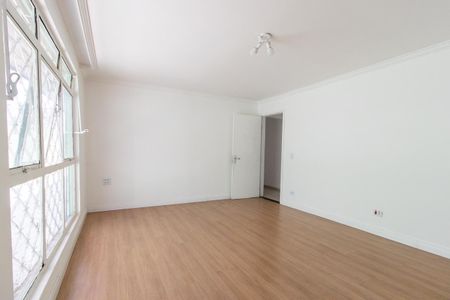 Casa para alugar com 300m², 8 quartos e 4 vagas Casa para alugar com 300m², 8 quartos e 4 vagasQuarto 2