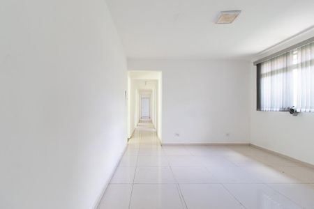 Casa para alugar com 300m², 8 quartos e 4 vagas Casa para alugar com 300m², 8 quartos e 4 vagasSala de Jantar