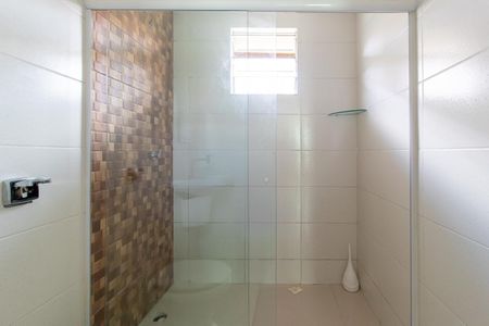 Casa para alugar com 300m², 8 quartos e 4 vagas Casa para alugar com 300m², 8 quartos e 4 vagasBanheiro 2